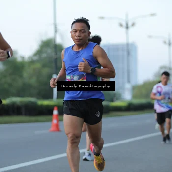 Runner Photo 6081867