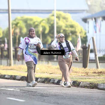 Runner Photo 6081887
