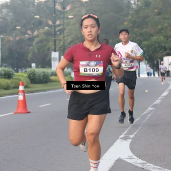 Runner Photo 6081900