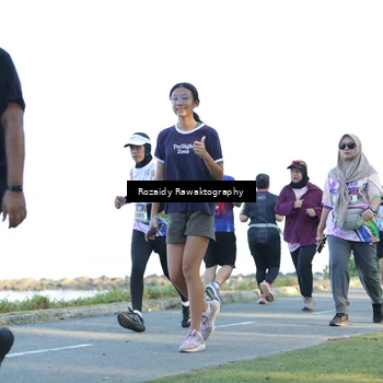 Runner Photo 6081915
