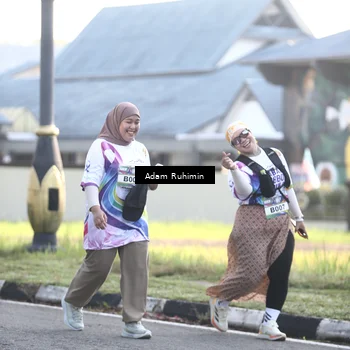 Runner Photo 6082040