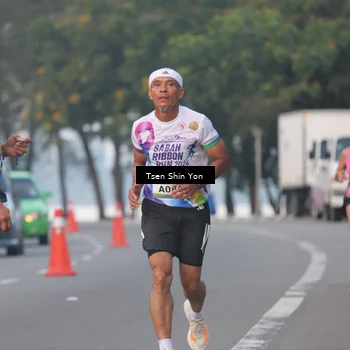 Runner Photo 6082126