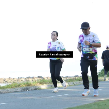 Runner Photo 6082131