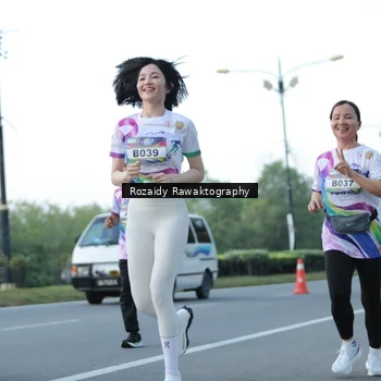 Runner Photo 6082217