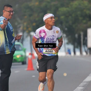 Runner Photo 6082242