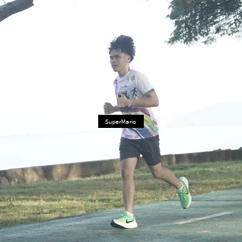 Runner Photo 6082278