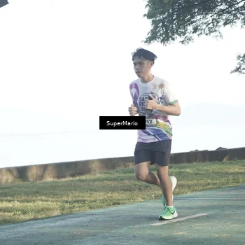Runner Photo 6082308