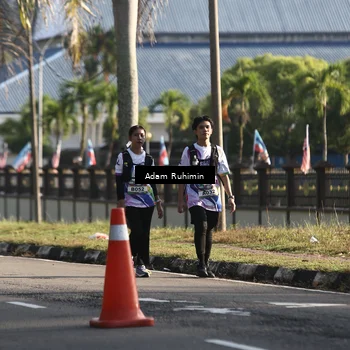 Runner Photo 6082347