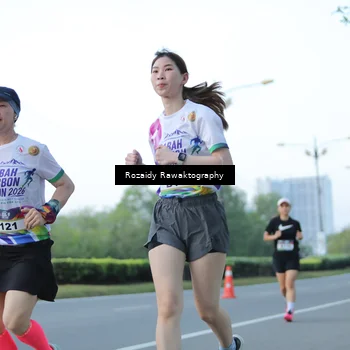 Runner Photo 6082351