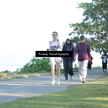Runner Photo 6082383
