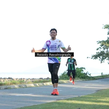 Runner Photo 6082405