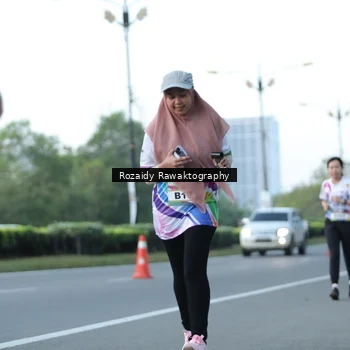 Runner Photo 6082419