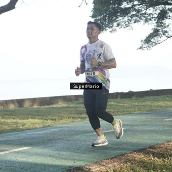 Runner Photo 6082447