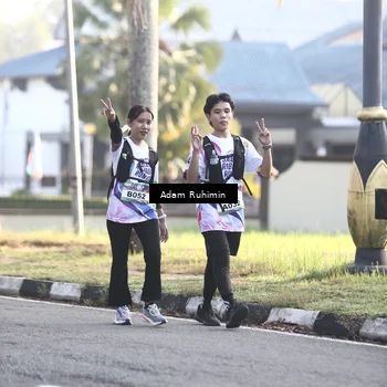 Runner Photo 6082460