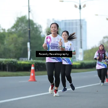 Runner Photo 6082474