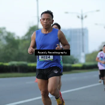 Runner Photo 6082540