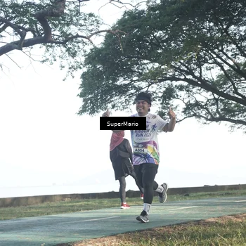 Runner Photo 6082556