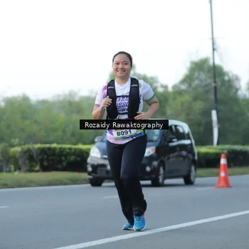 Runner Photo 6082599