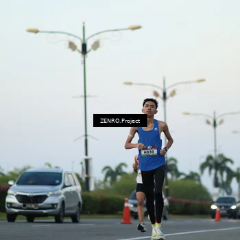 Runner Photo 6082682