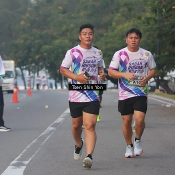 Runner Photo 6082690