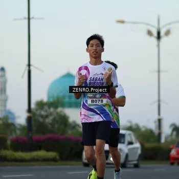 Runner Photo 6082732