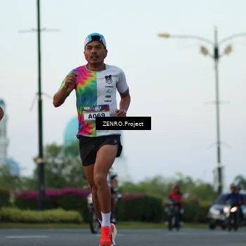 Runner Photo 6082743