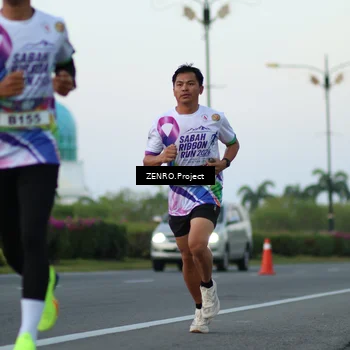 Runner Photo 6082758