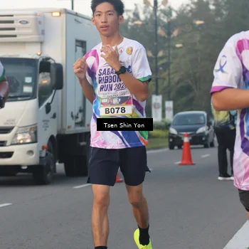 Runner Photo 6082759