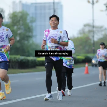 Runner Photo 6082793