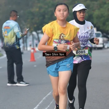 Runner Photo 6082819