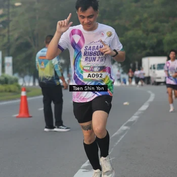 Runner Photo 6082823