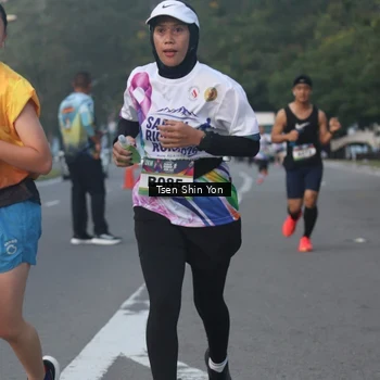 Runner Photo 6082832