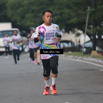 Runner Photo 6082881