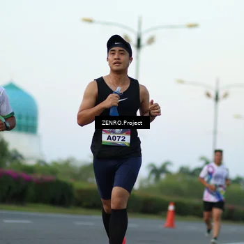 Runner Photo 6082938