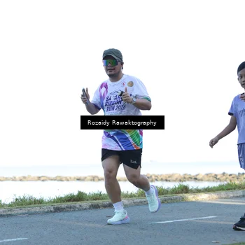 Runner Photo 6083049