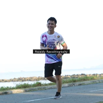 Runner Photo 6083068