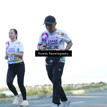 Runner Photo 6083069