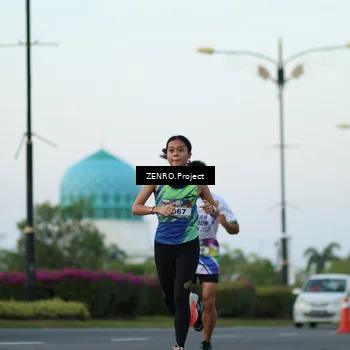 Runner Photo 6083134