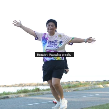 Runner Photo 6083138