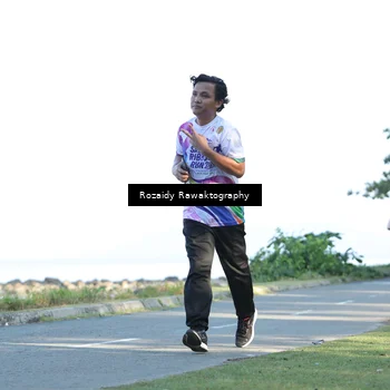 Runner Photo 6083209