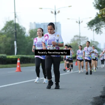 Runner Photo 6083211