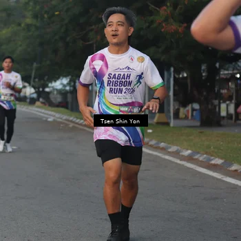 Runner Photo 6083268