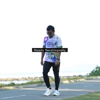 Runner Photo 6083283