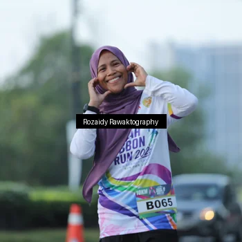 Runner Photo 6083301