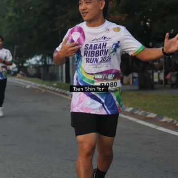 Runner Photo 6083311