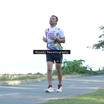 Runner Photo 6083353