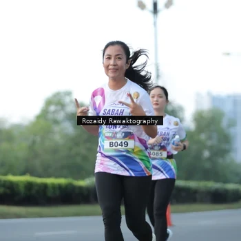 Runner Photo 6083354
