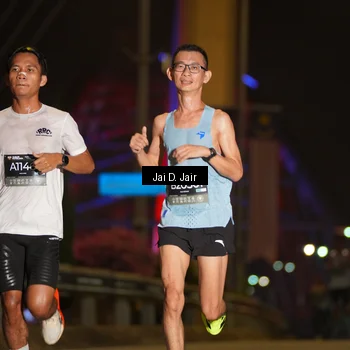 Runner Photo 6083406