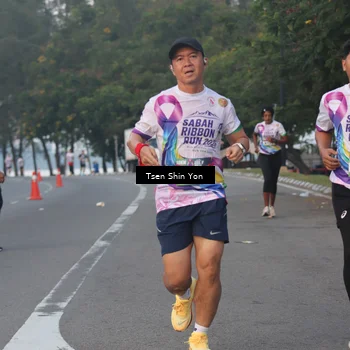 Runner Photo 6083412