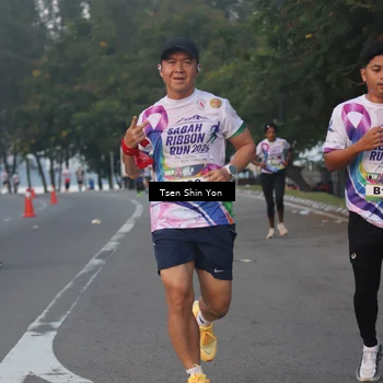 Runner Photo 6083413